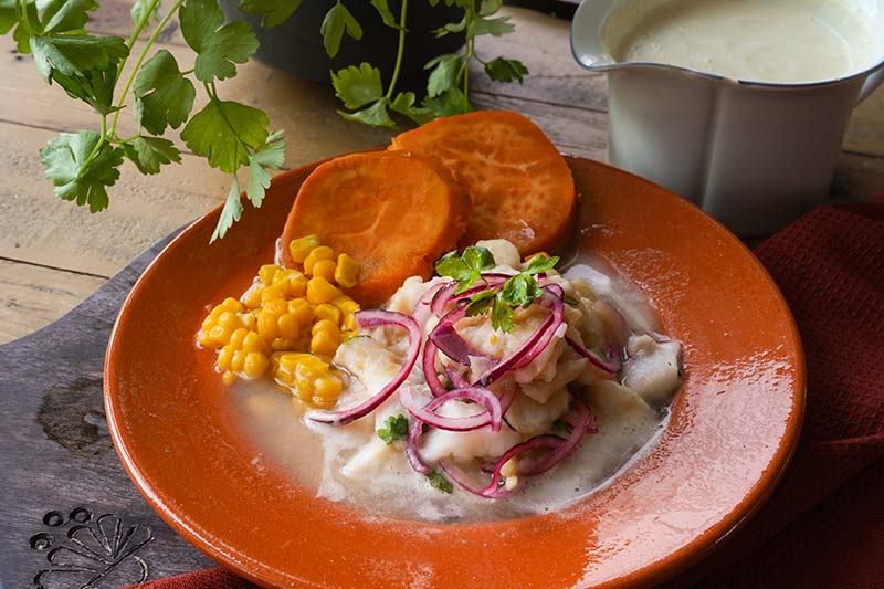 Ceviche anrichten